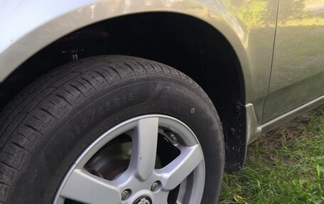 Nissan Wingroad III, 2003 год, 420 000 рублей, 9 фотография