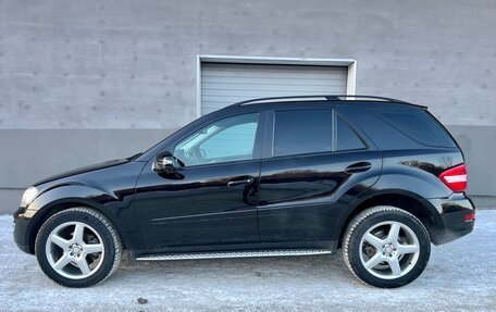 Mercedes-Benz M-Класс, 2010 год, 1 590 000 рублей, 4 фотография