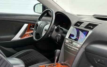 Toyota Camry, 2010 год, 1 199 000 рублей, 10 фотография