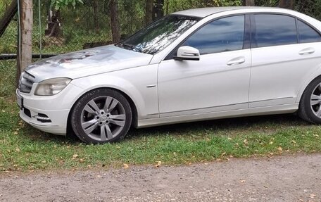 Mercedes-Benz C-Класс, 2010 год, 1 600 000 рублей, 5 фотография