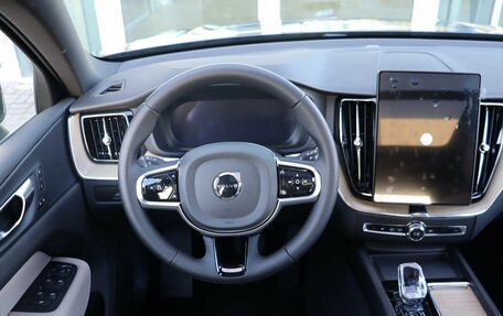 Volvo XC60 II, 2025 год, 6 620 000 рублей, 10 фотография