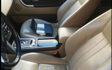 Land Rover Discovery Sport I рестайлинг, 2017 год, 2 650 000 рублей, 3 фотография