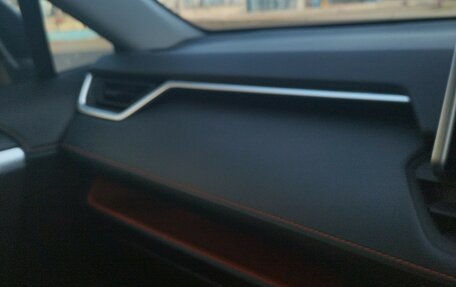 Toyota RAV4, 2020 год, 3 270 000 рублей, 18 фотография