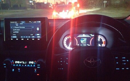 Toyota RAV4, 2020 год, 3 270 000 рублей, 23 фотография