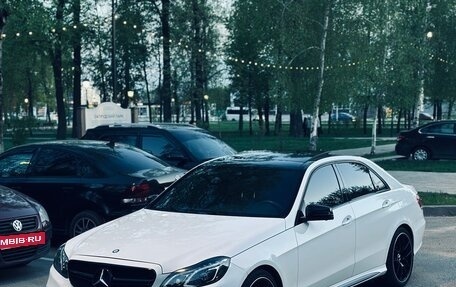 Mercedes-Benz E-Класс, 2014 год, 2 790 000 рублей, 2 фотография