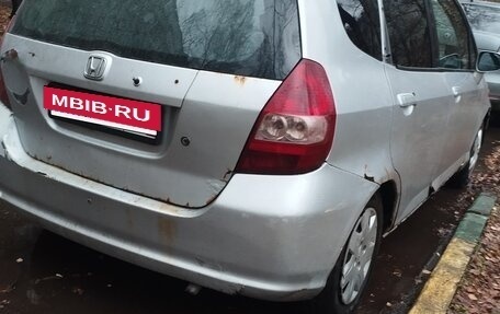 Honda Fit III, 2001 год, 170 000 рублей, 3 фотография