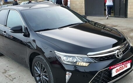 Toyota Camry, 2017 год, 2 450 000 рублей, 3 фотография