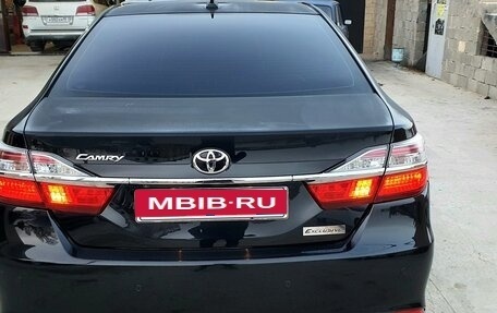 Toyota Camry, 2017 год, 2 450 000 рублей, 6 фотография