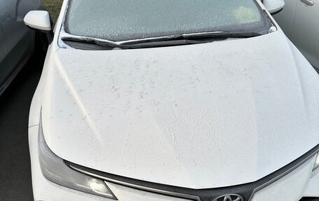 Toyota Corolla, 2021 год, 2 300 000 рублей, 1 фотография