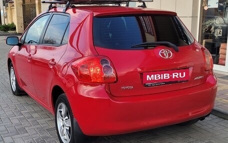 Toyota Auris II, 2008 год, 600 000 рублей, 1 фотография