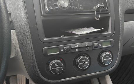 Volkswagen Jetta VI, 2007 год, 850 000 рублей, 3 фотография