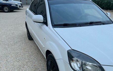 KIA Rio II, 2010 год, 525 000 рублей, 2 фотография