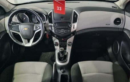 Chevrolet Cruze II, 2013 год, 740 000 рублей, 7 фотография