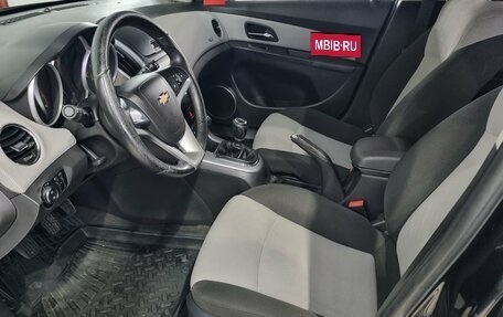 Chevrolet Cruze II, 2013 год, 740 000 рублей, 9 фотография