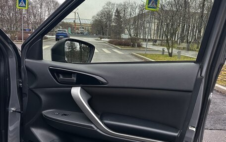 Mitsubishi Eclipse Cross, 2019 год, 1 950 000 рублей, 6 фотография