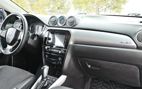 Suzuki Vitara II рестайлинг, 2015 год, 1 710 000 рублей, 36 фотография