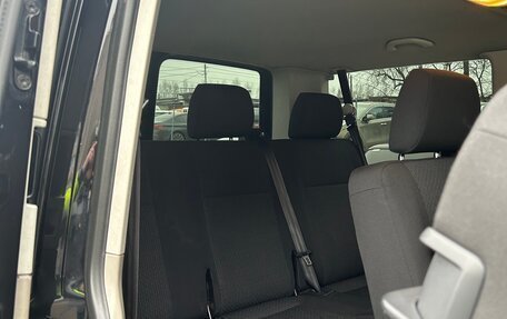 Volkswagen Caravelle T6 рестайлинг, 2015 год, 2 700 000 рублей, 12 фотография