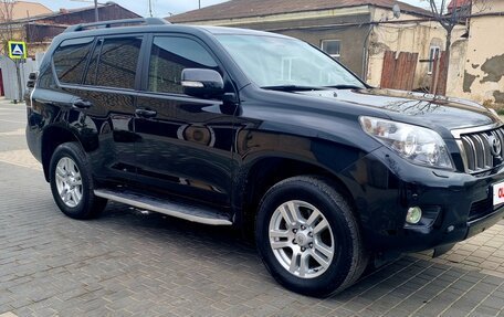 Toyota Land Cruiser Prado 150 рестайлинг 2, 2010 год, 3 100 000 рублей, 6 фотография