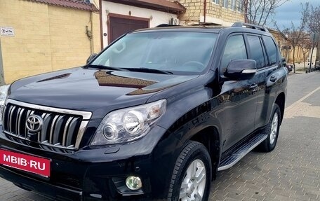 Toyota Land Cruiser Prado 150 рестайлинг 2, 2010 год, 3 100 000 рублей, 3 фотография