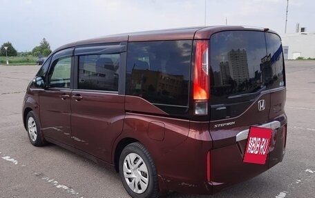 Honda Stepwgn IV, 2016 год, 1 790 000 рублей, 3 фотография