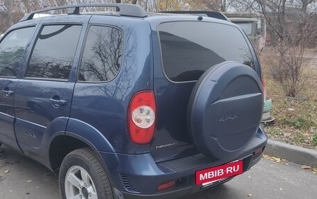 Chevrolet Niva I рестайлинг, 2018 год, 835 000 рублей, 2 фотография