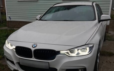 BMW 3 серия, 2019 год, 3 100 000 рублей, 2 фотография