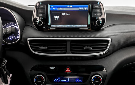 Hyundai Tucson III, 2018 год, 2 165 000 рублей, 15 фотография