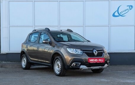Renault Sandero II рестайлинг, 2020 год, 1 295 000 рублей, 3 фотография