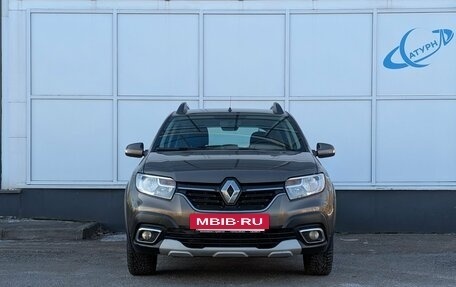 Renault Sandero II рестайлинг, 2020 год, 1 295 000 рублей, 2 фотография