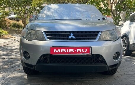 Mitsubishi Outlander III рестайлинг 3, 2008 год, 1 200 000 рублей, 5 фотография
