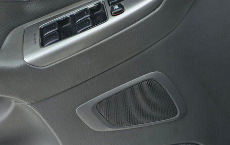 Toyota Land Cruiser Prado 120 рестайлинг, 2003 год, 1 549 000 рублей, 11 фотография