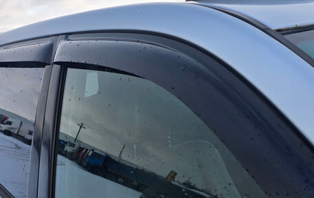 Toyota Land Cruiser Prado 120 рестайлинг, 2003 год, 1 549 000 рублей, 26 фотография