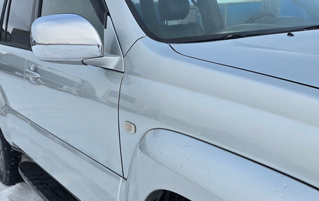 Toyota Land Cruiser Prado 120 рестайлинг, 2003 год, 1 549 000 рублей, 29 фотография