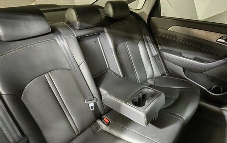 Hyundai Sonata VII, 2019 год, 1 899 000 рублей, 17 фотография