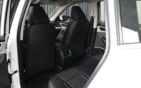 Haval F7, 2024 год, 2 120 000 рублей, 11 фотография