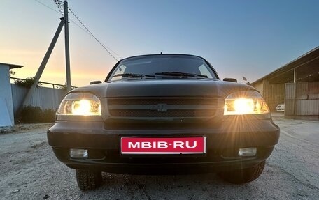 Chevrolet Niva I рестайлинг, 2004 год, 420 000 рублей, 1 фотография