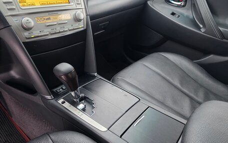 Toyota Camry, 2010 год, 1 050 000 рублей, 19 фотография