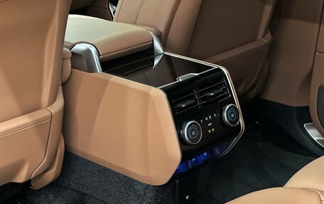 Land Rover Range Rover IV рестайлинг, 2025 год, 29 000 000 рублей, 26 фотография