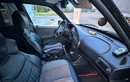 Chevrolet Niva I рестайлинг, 2004 год, 420 000 рублей, 2 фотография