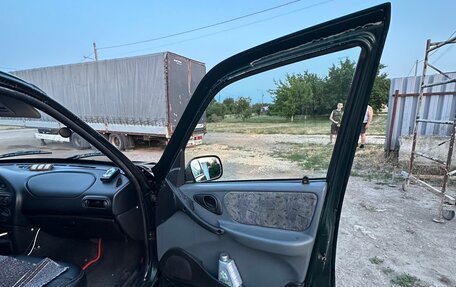 Chevrolet Niva I рестайлинг, 2004 год, 420 000 рублей, 3 фотография