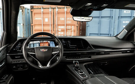 Cadillac Escalade V, 2022 год, 15 000 000 рублей, 4 фотография