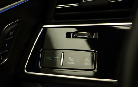 Audi Q8 I, 2019 год, 7 820 000 рублей, 25 фотография