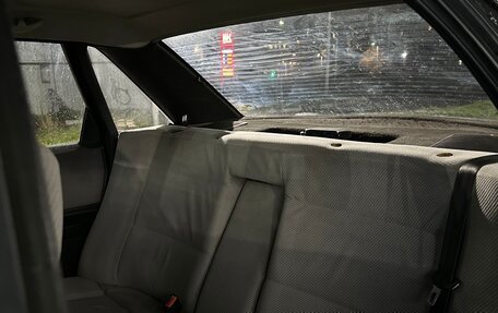 Audi 100, 1986 год, 175 000 рублей, 9 фотография