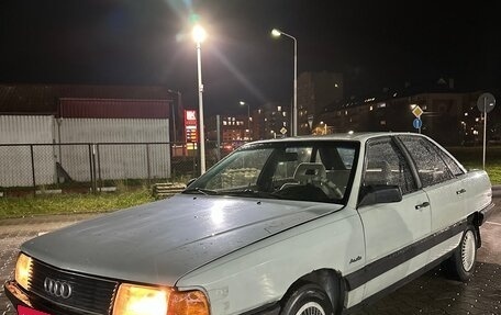 Audi 100, 1986 год, 175 000 рублей, 7 фотография