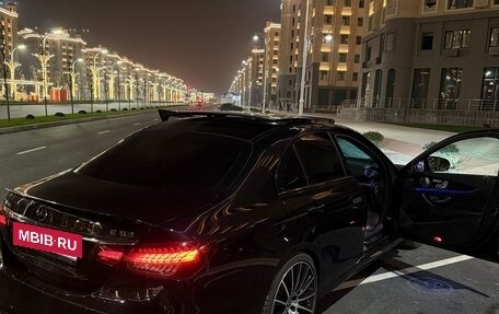 Mercedes-Benz E-Класс, 2017 год, 3 050 000 рублей, 9 фотография