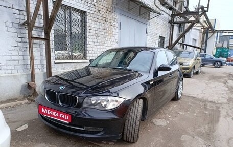 BMW 1 серия, 2008 год, 600 000 рублей, 10 фотография