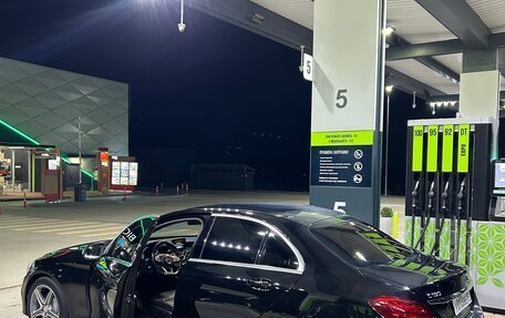 Mercedes-Benz C-Класс, 2014 год, 1 900 000 рублей, 10 фотография