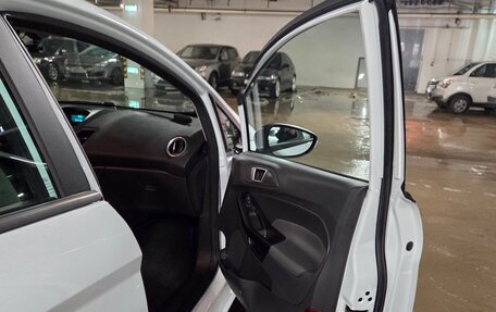 Ford Fiesta, 2017 год, 850 000 рублей, 6 фотография