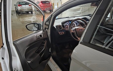 Ford Fiesta, 2017 год, 850 000 рублей, 8 фотография