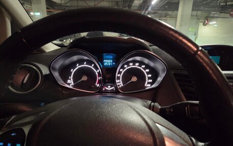 Ford Fiesta, 2017 год, 850 000 рублей, 9 фотография